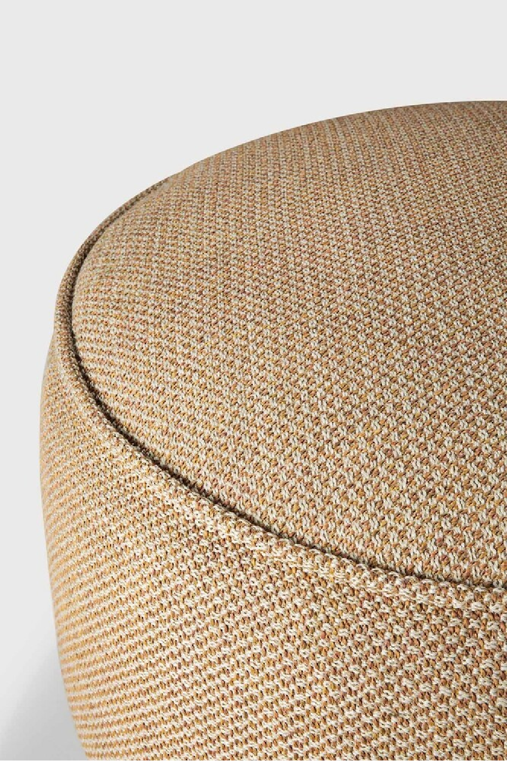  Round Outdoor Pouf | Oroa.com