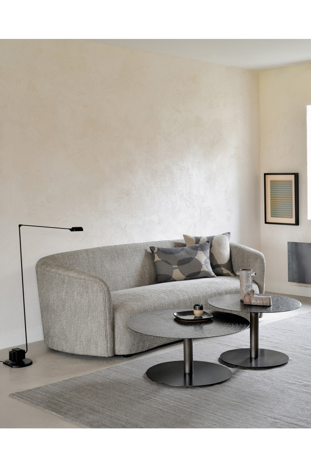   Curved Back 3-Seater Sofa | Oroa.com