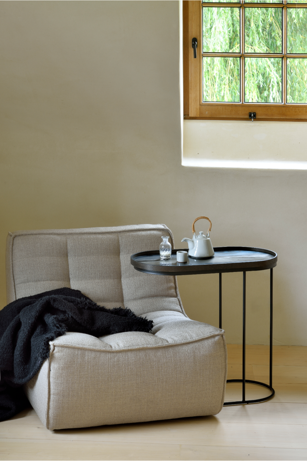   Curved Upholstered Sofa | Oroa.com