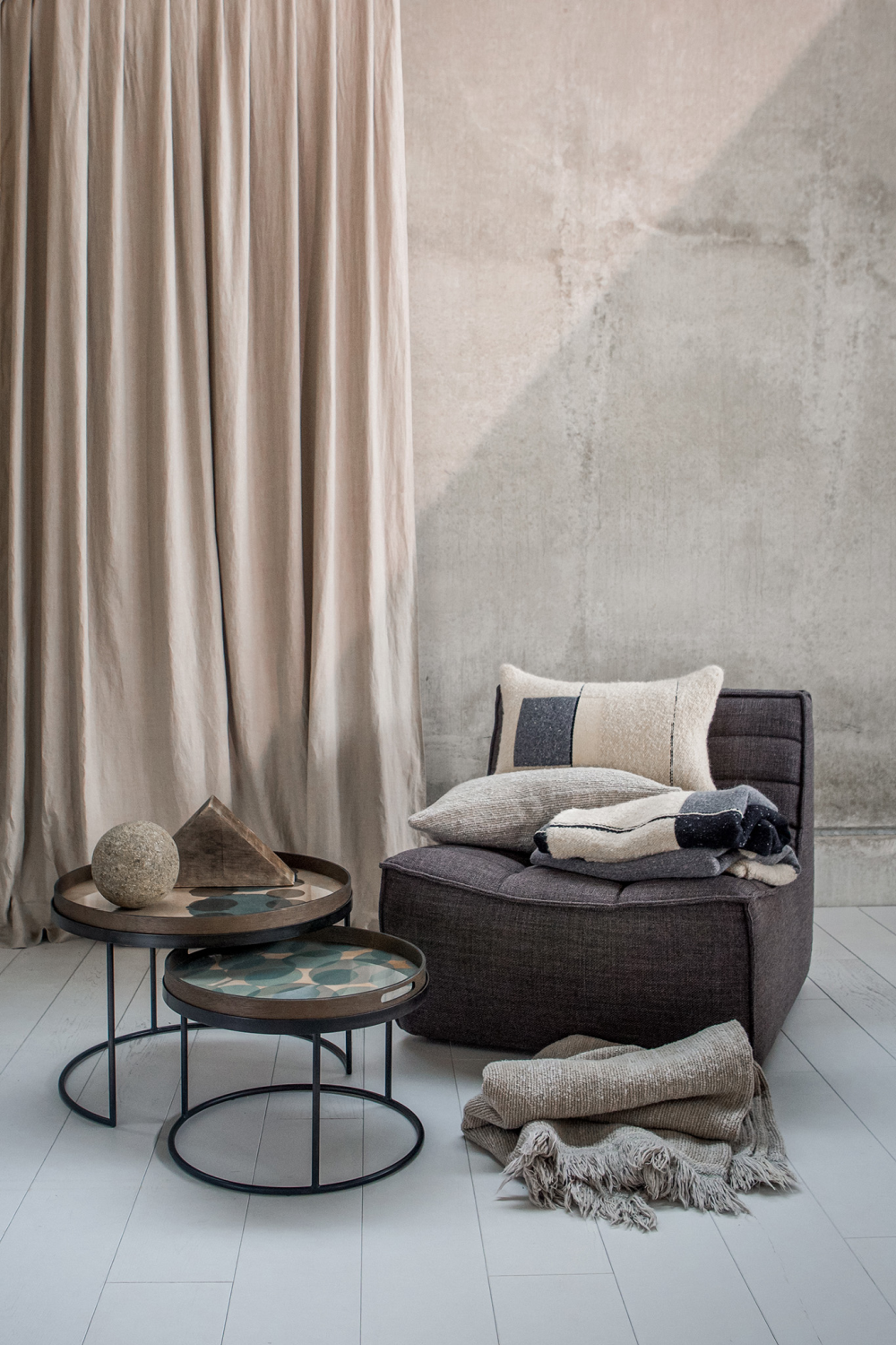   Dark Gray Modular Sofa | Oroa.com