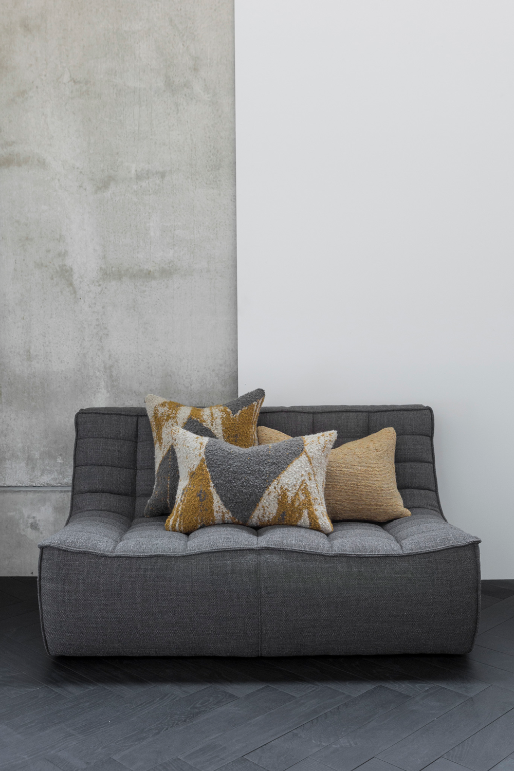   Dark Gray Modular Sofa | Oroa.com