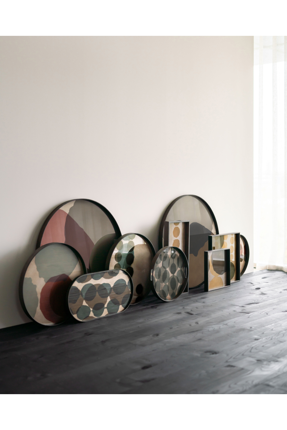   Green Printed Round Glass Tray | Oroa.com