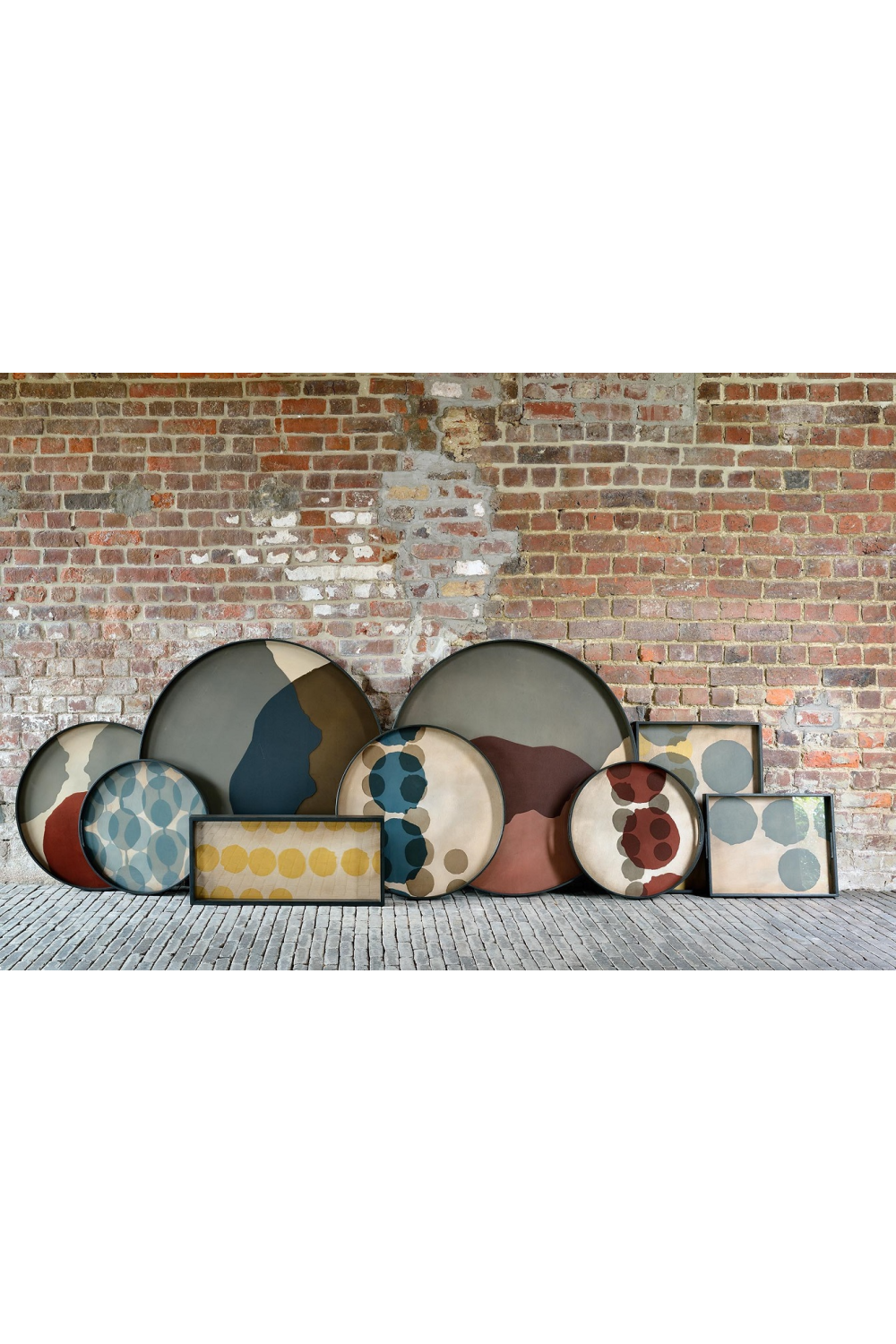   Round Glass Multicolored Tray | Oroa.com