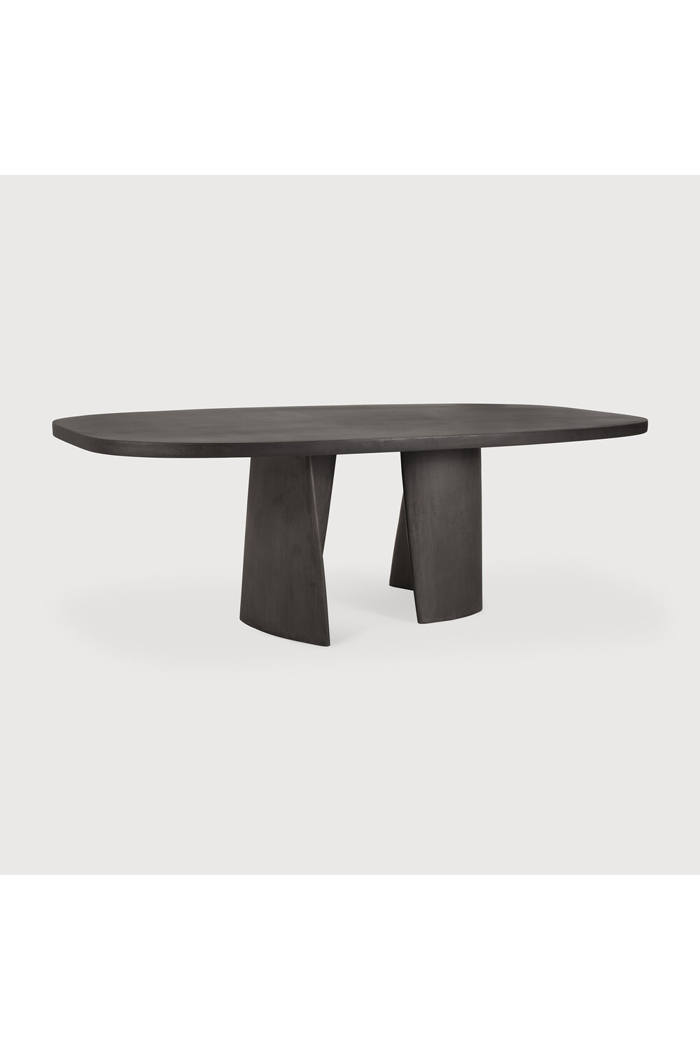   Round Concrete Outdoor Dining Table | Oroa.com