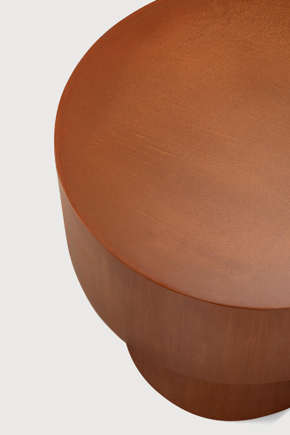   Mushroom-Shaped Outdoor Side Table | Oroa.com