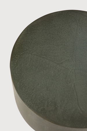   Mushroom-Shaped Outdoor Side Table | Oroa.com
