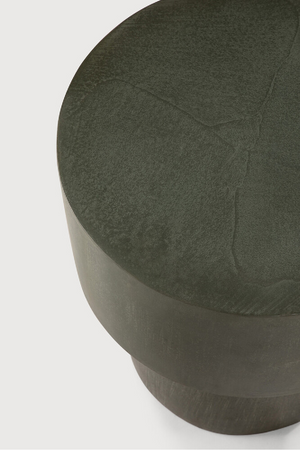   Mushroom-Shaped Outdoor Side Table | Oroa.com