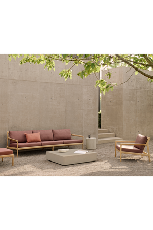   Round Concrete Outdoor Side Table | Oroa.com