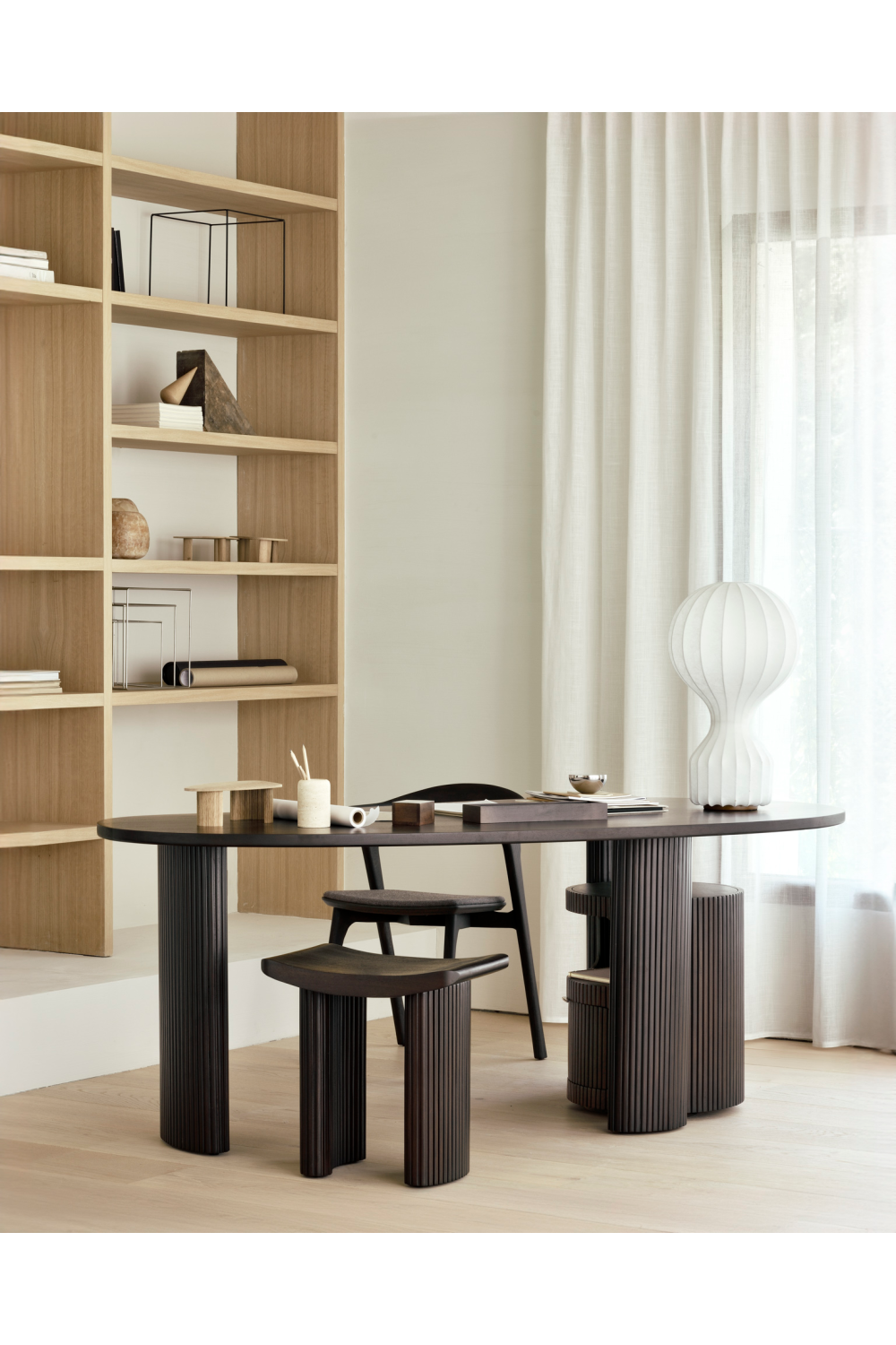   Dark Brown Mahogany Desk | Oroa.com
