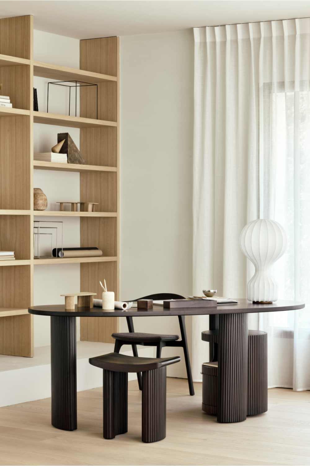   Brown Mahogany Curved Stool | Oroa.com