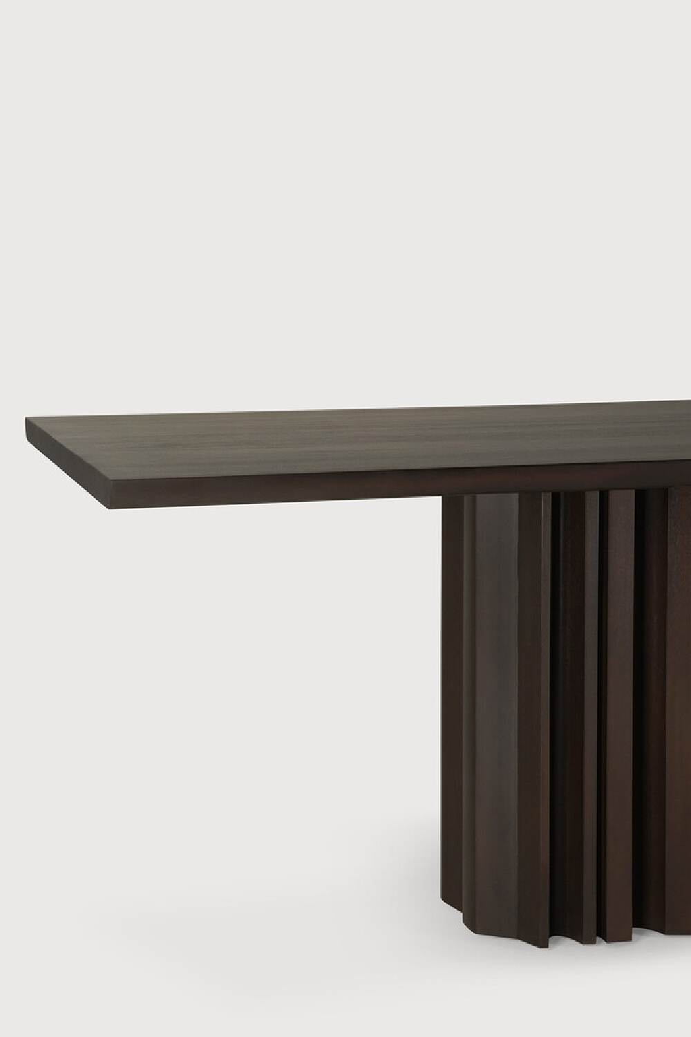   Mahogany Dining Table | Oroa.com