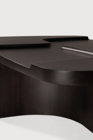   https://ethnicraft.com/us/en/p/10135160/brutalist-side-table | Oroa.com