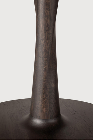   Pedestal Dining Table | Oroa.com
