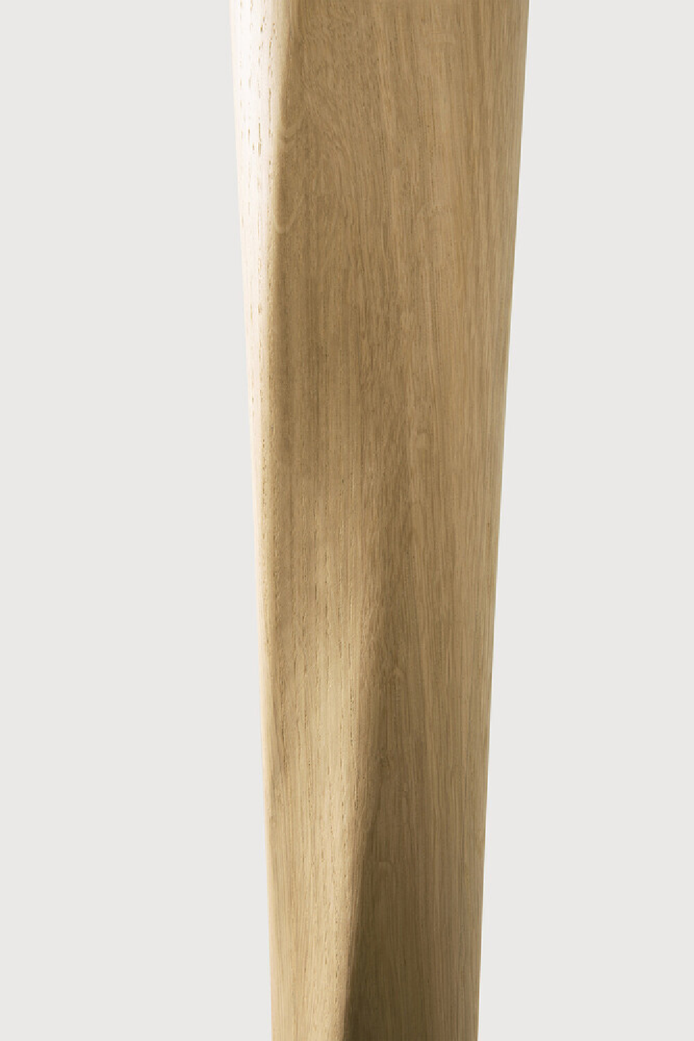   Solid Oak Pedestal Dining Table | Oroa.com
