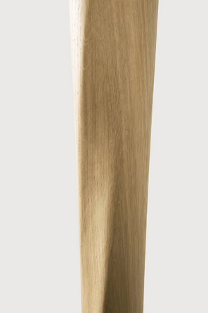   Solid Oak Pedestal Dining Table | Oroa.com