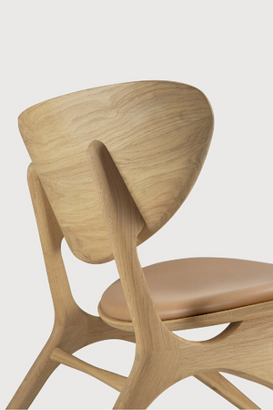   Varnished Oak Leather Lounge Chair | Oroa.com