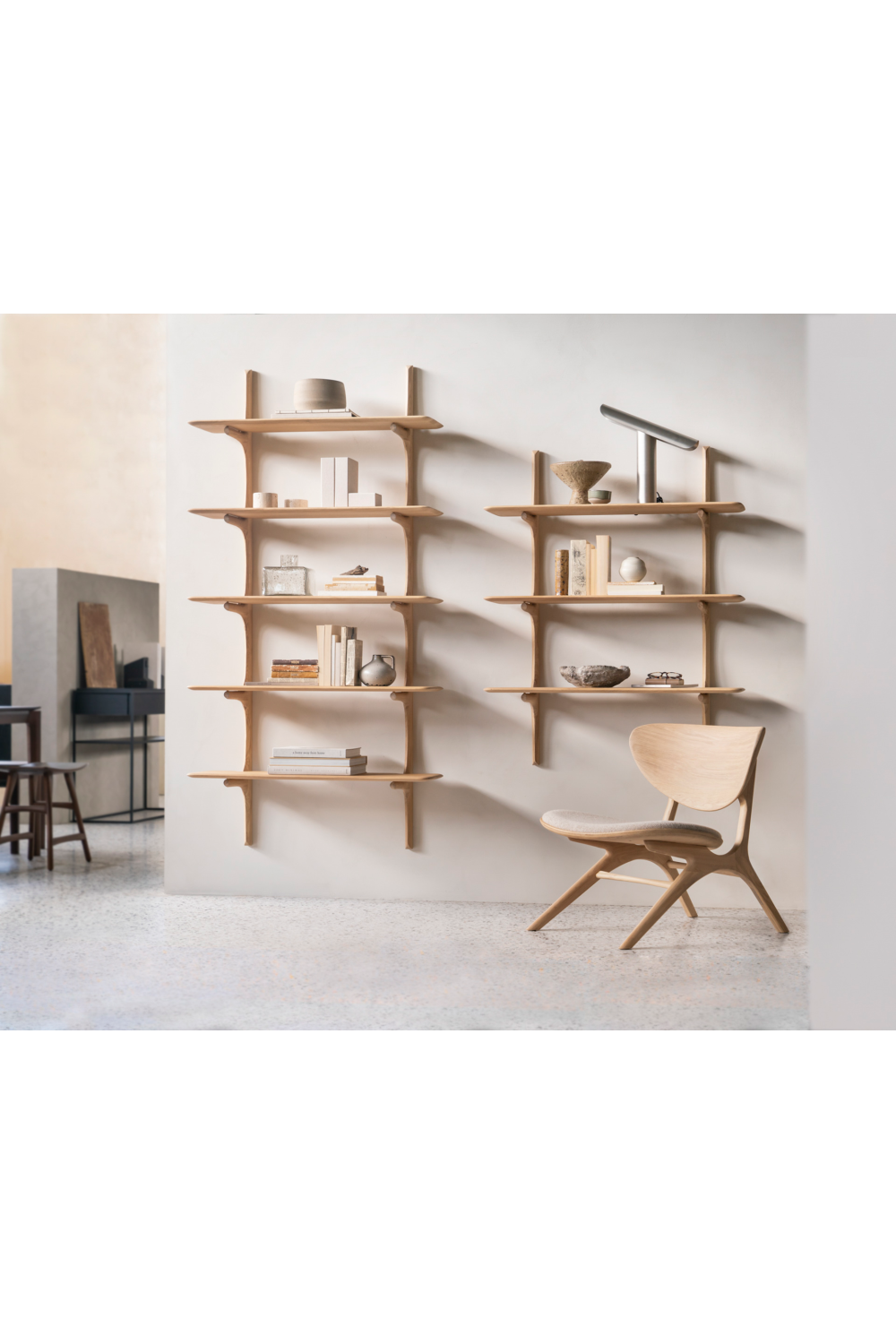   Upholstered Curved Lounge Chair | Oroa.com