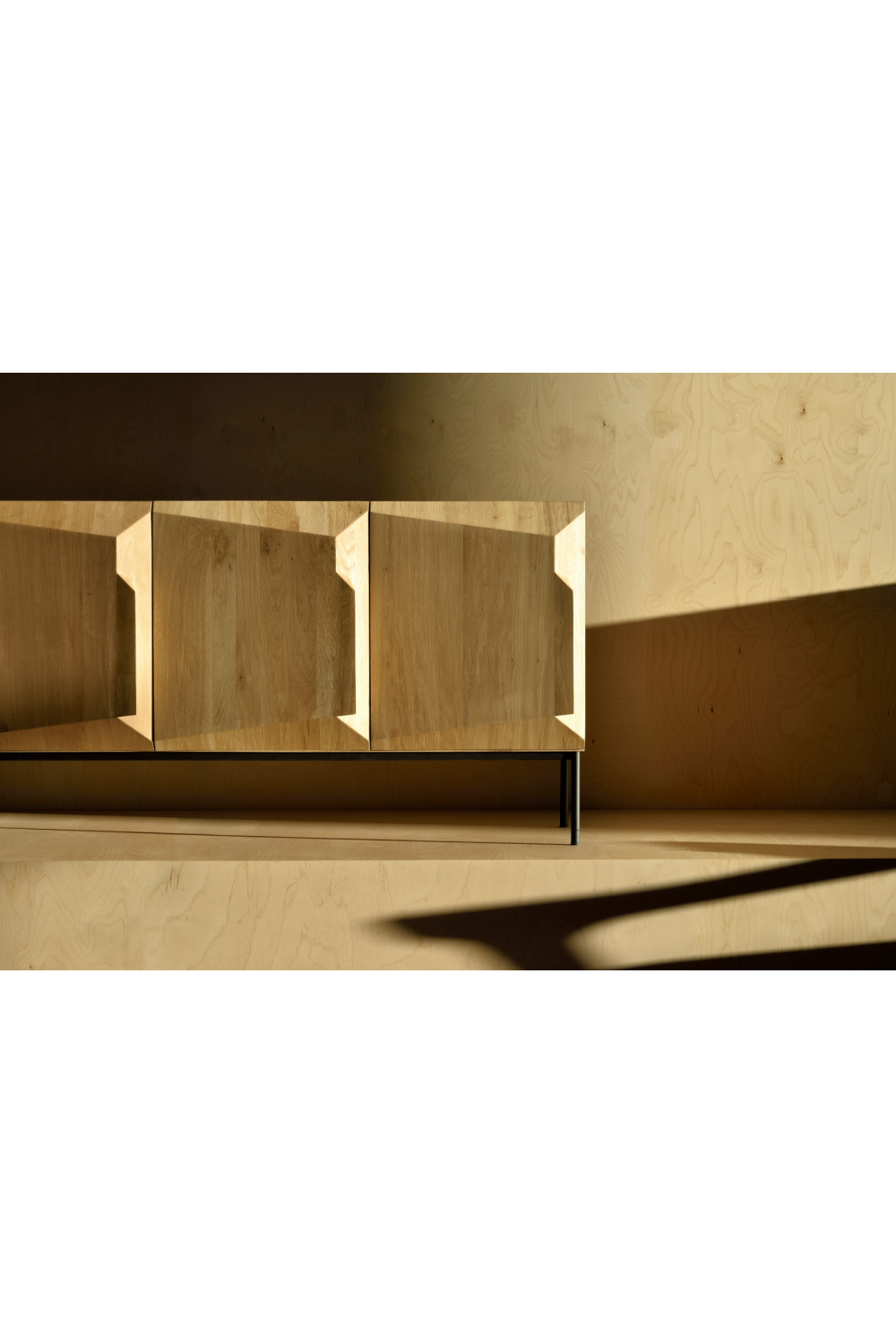   Carved Oak Sideboard | Oroa.com
