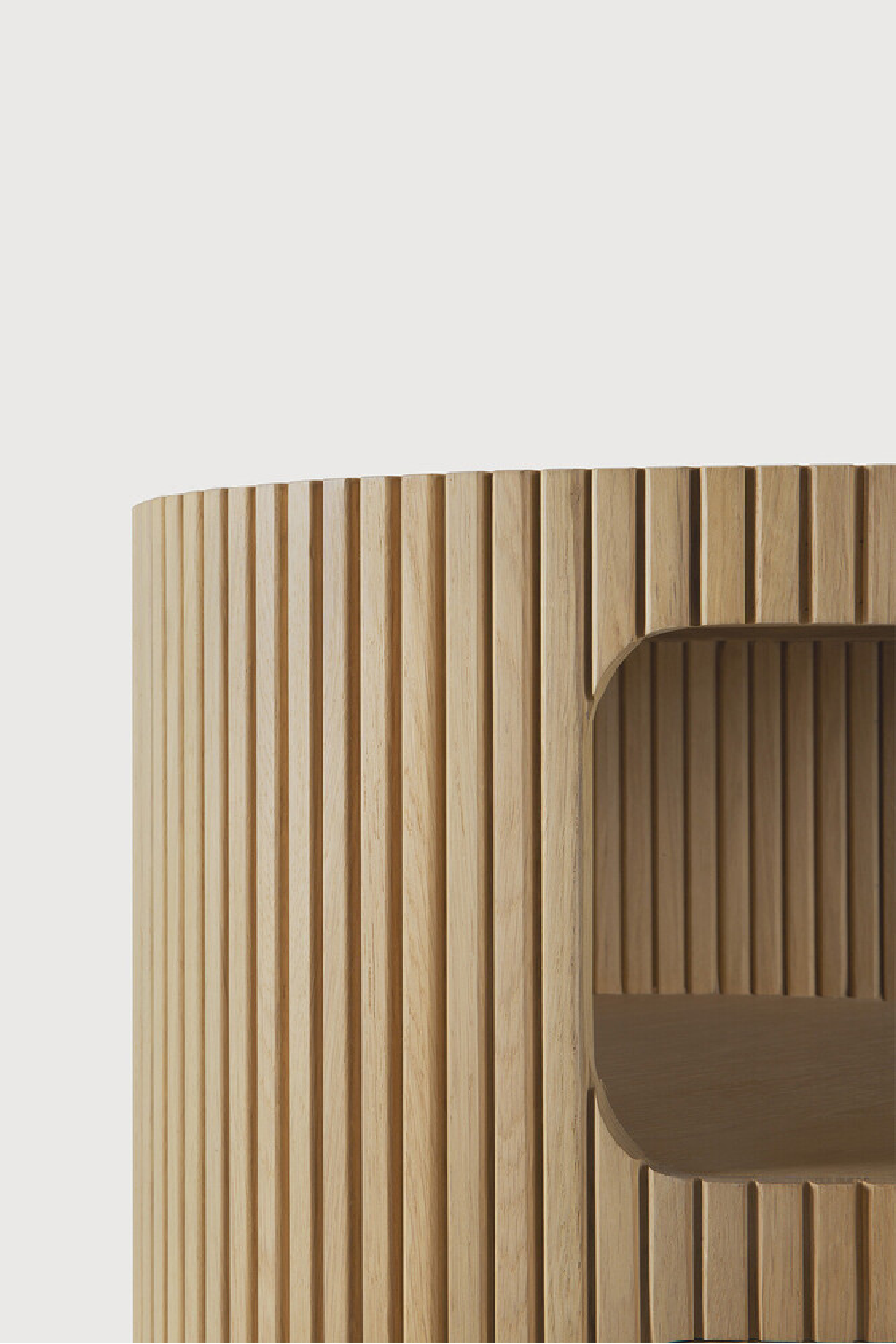   Pebble Top Curved Legs Desk | Oroa.com