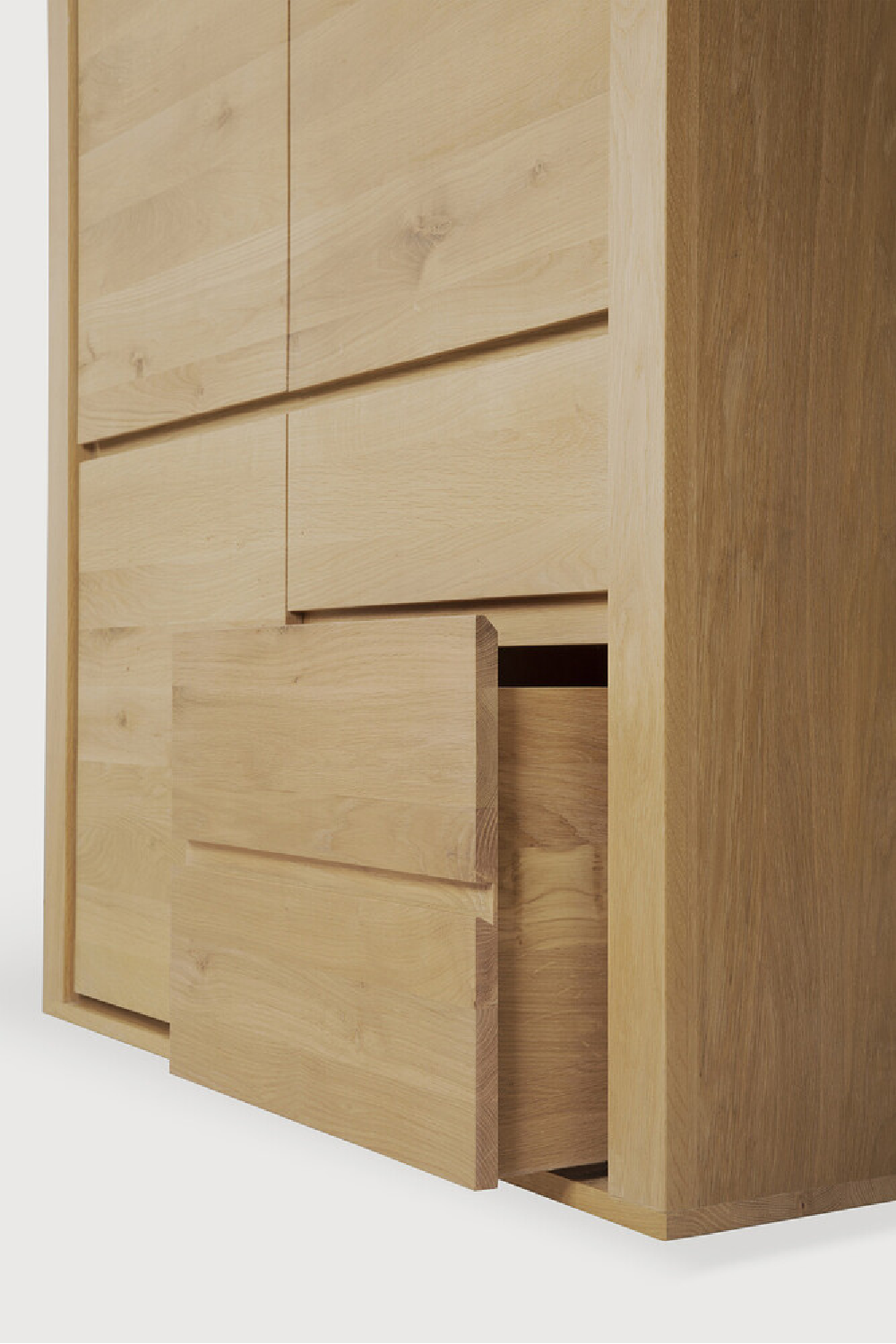   3-Door Oak Wood Wardrobe Cabinet | Oroa.com