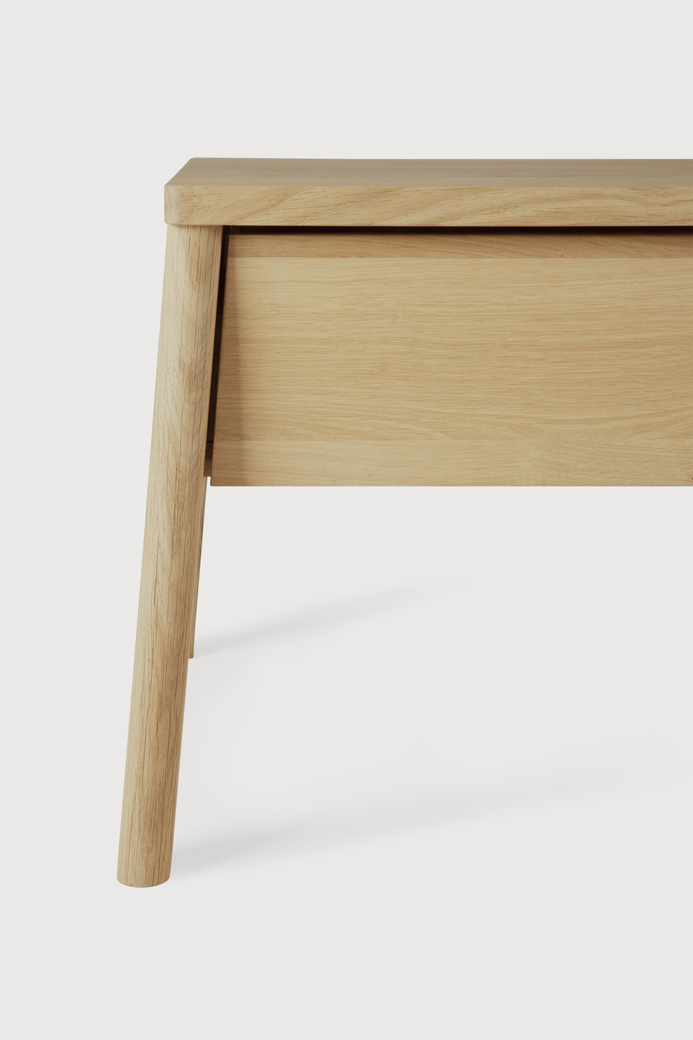   Oak Bedside Table | Oroa.com