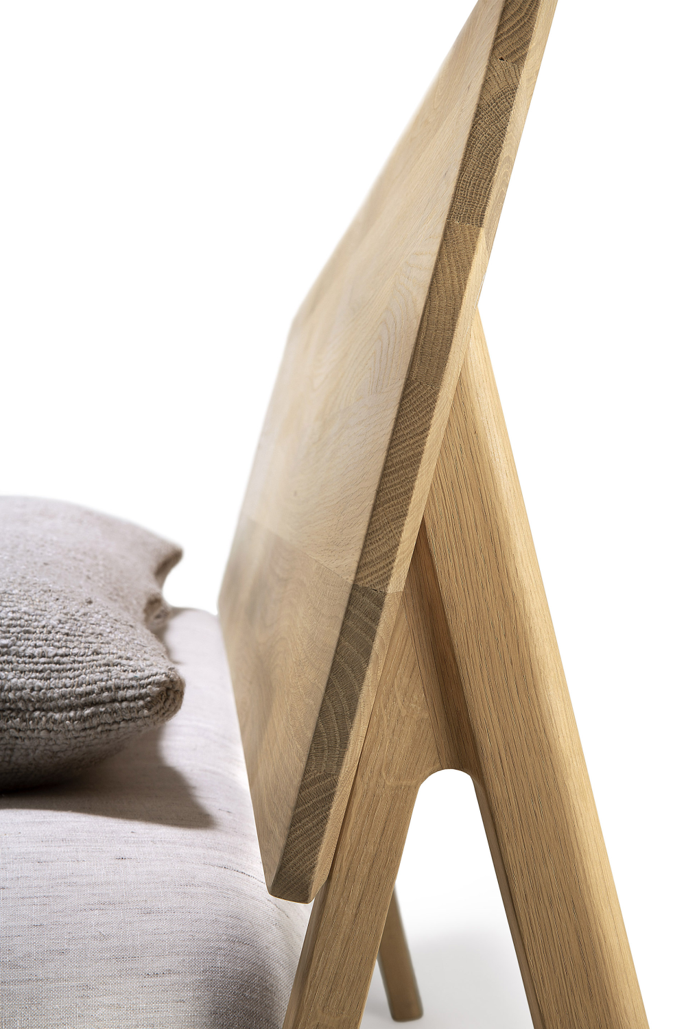   Oiled Oak Bed | Oroa.com