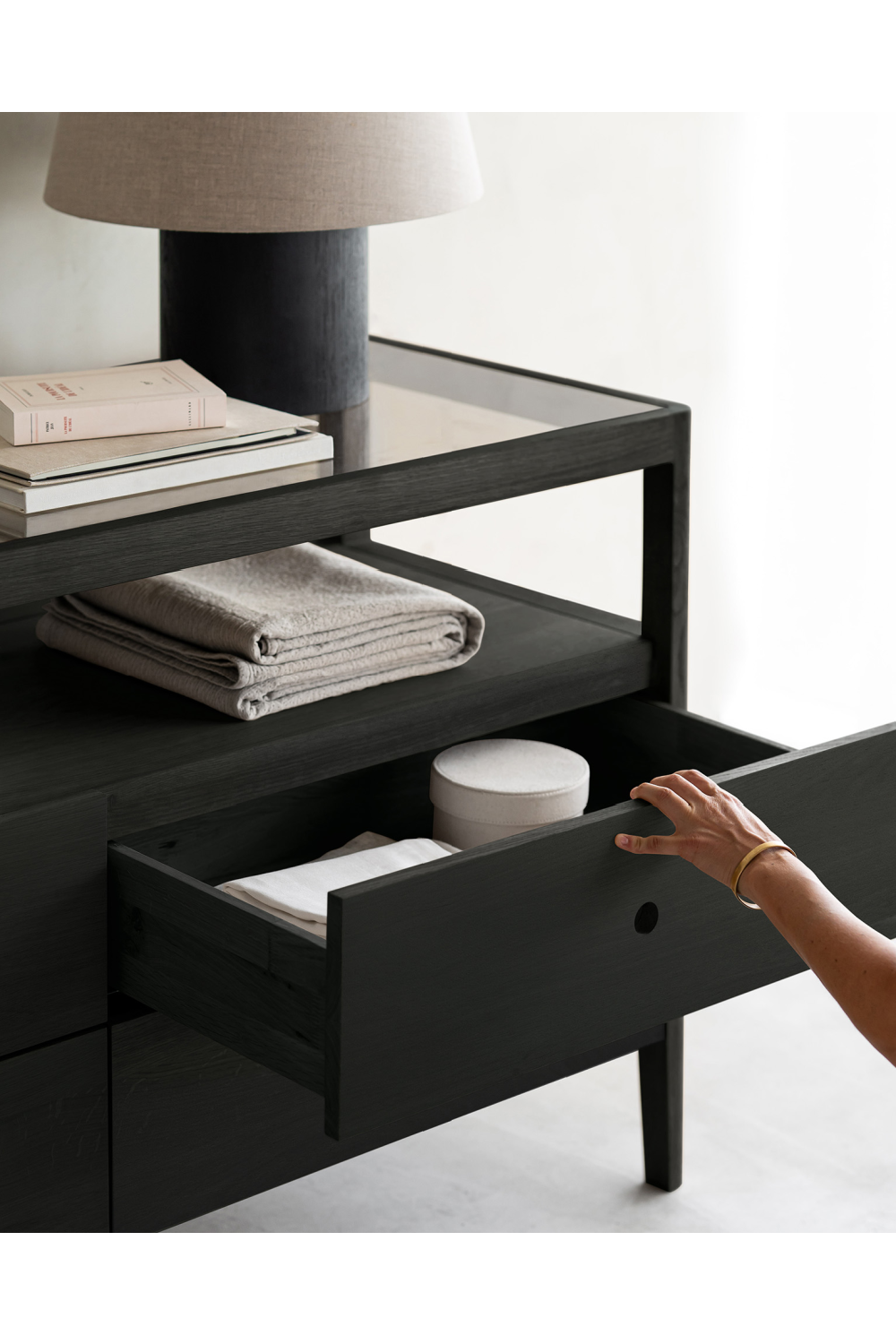   Glass Top 4 Drawer Dresser | Oroa.com