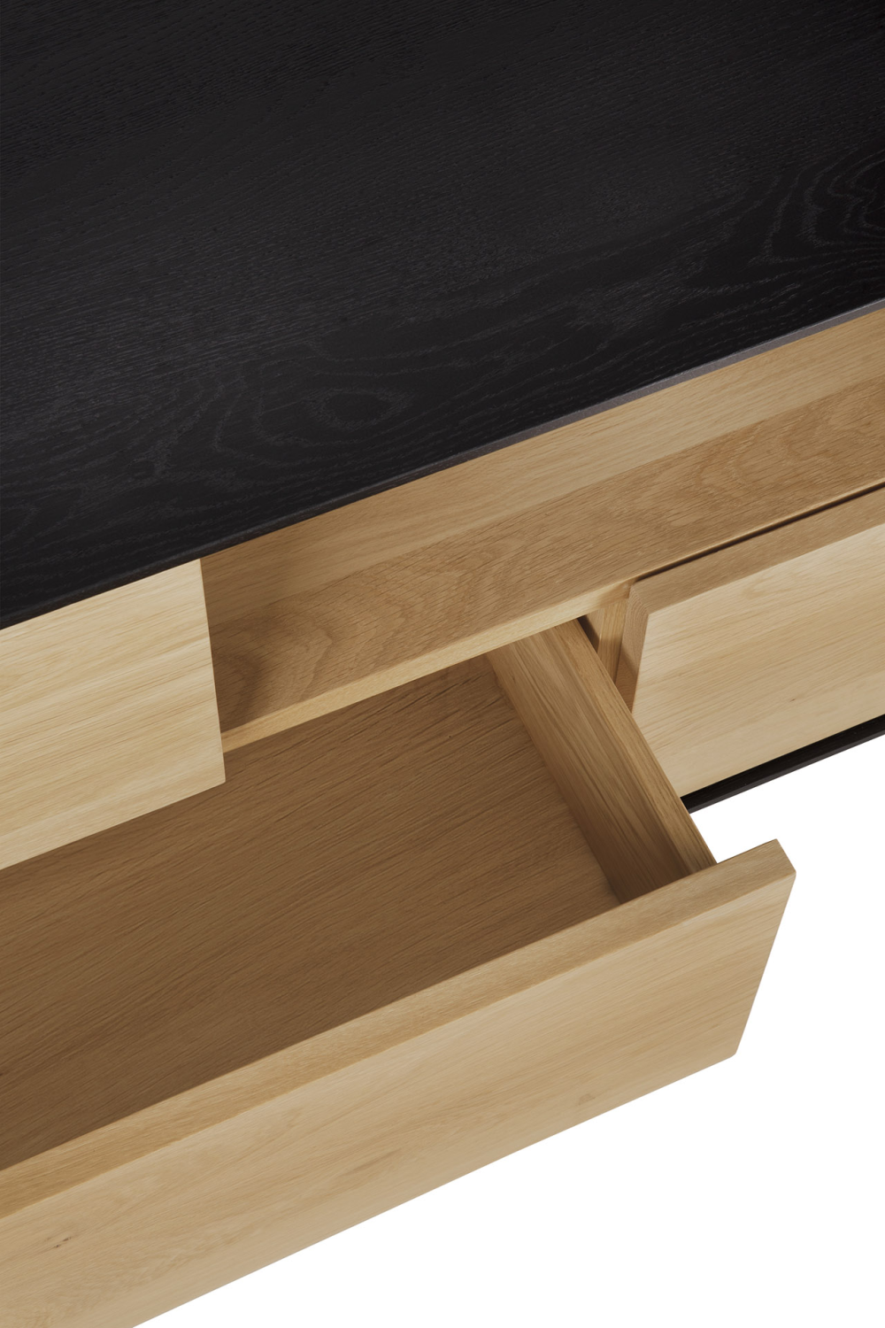  Varnished Oak Media Unit | Oroa.com