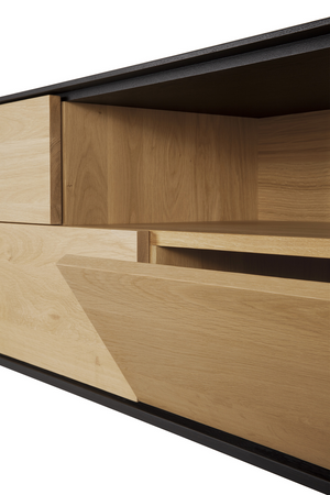   Varnished Oak Media Unit | Oroa.com