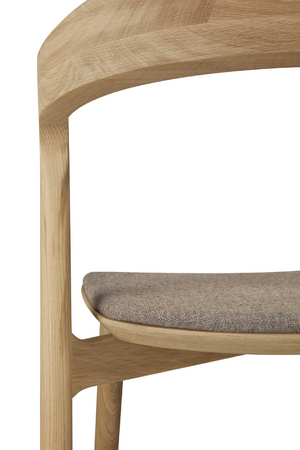   Cushioned Scandinavian Dining Chair | Oroa.com