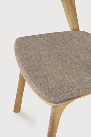   Cushioned Scandinavian Dining Chair | Oroa.com