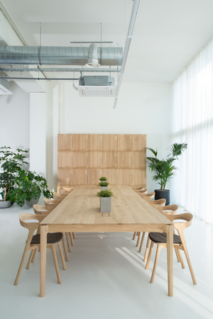   Cushioned Scandinavian Dining Chair | Oroa.com
