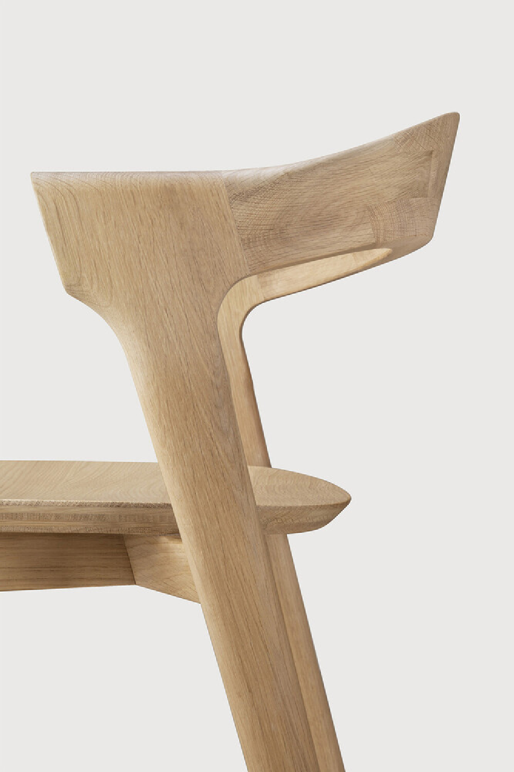  Curved Oak Counter Stool | Oroa.com