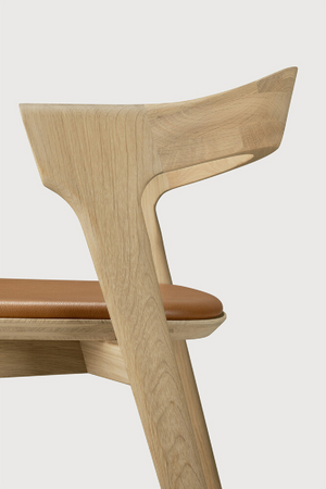   Curved Oak Bar Stool | Oroa.com
