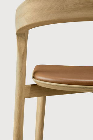   Curved Oak Bar Stool | Oroa.com