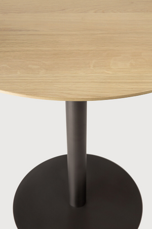   Round Pedestal Dining Table | Oroa.com