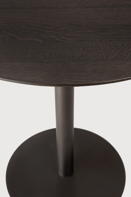   Round Pedestal Dining Table | Oroa.com