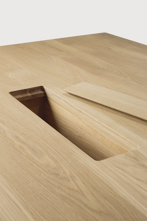   Natural Oak Meeting Table | Oroa.com