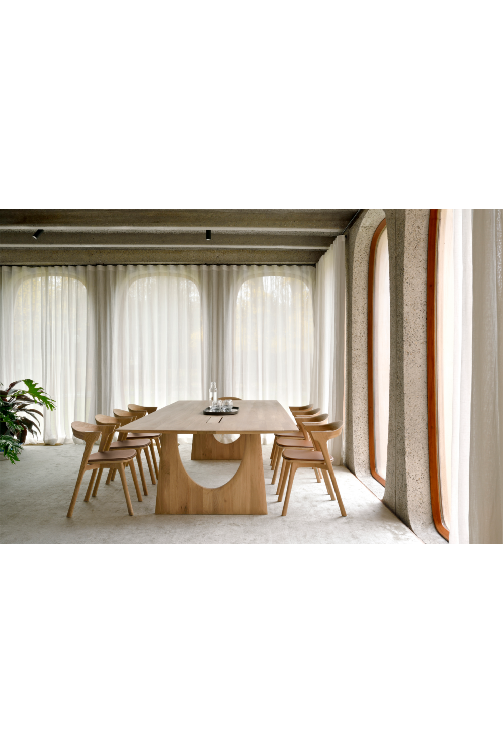   Natural Oak Meeting Table | Oroa.com
