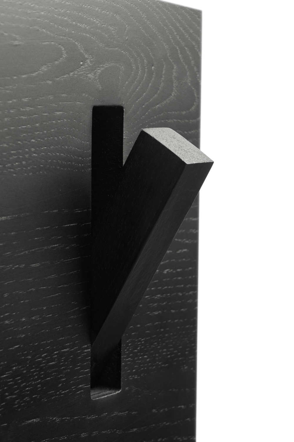   Black Solid Oak Wall Hanger | Oroa.com