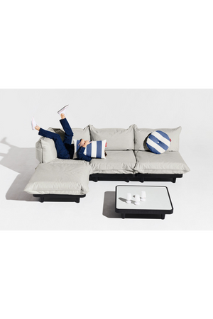   Cushioned Outdoor Daybed | Oroa.com