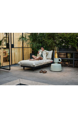   Cushioned Outdoor Daybed | Oroa.com
