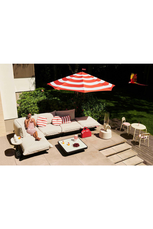   Cushioned Outdoor Daybed | Oroa.com