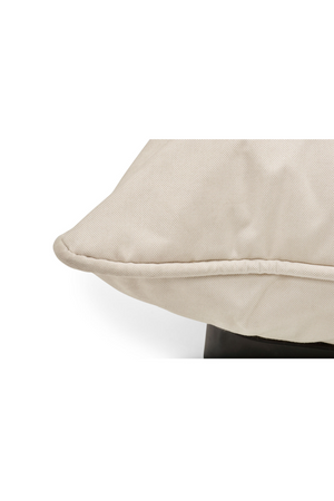   Cushioned Outdoor Daybed | Oroa.com