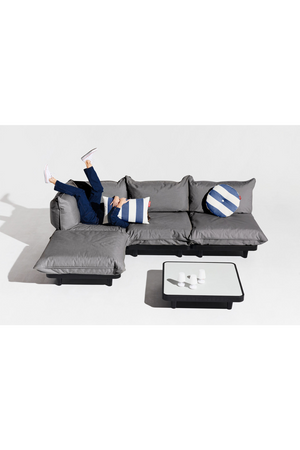   Cushioned Outdoor Daybed | Oroa.com