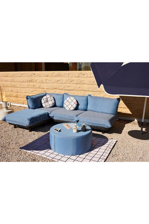   Cushioned Outdoor Daybed | Oroa.com