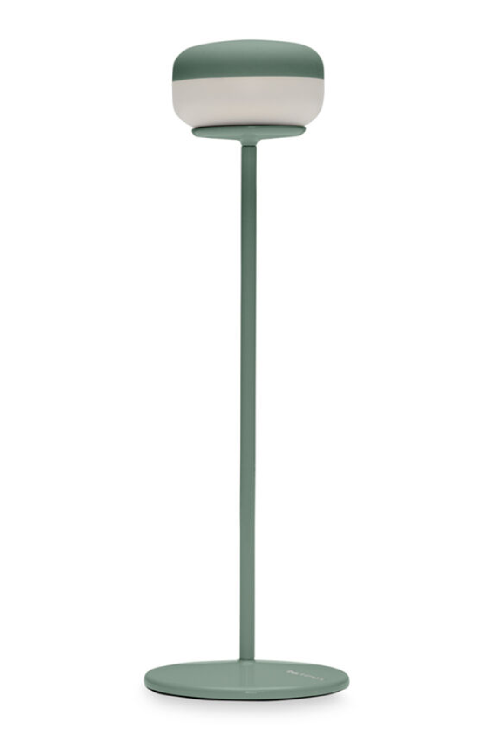   Outdoor Metal Floor Lamp | Oroa.com
