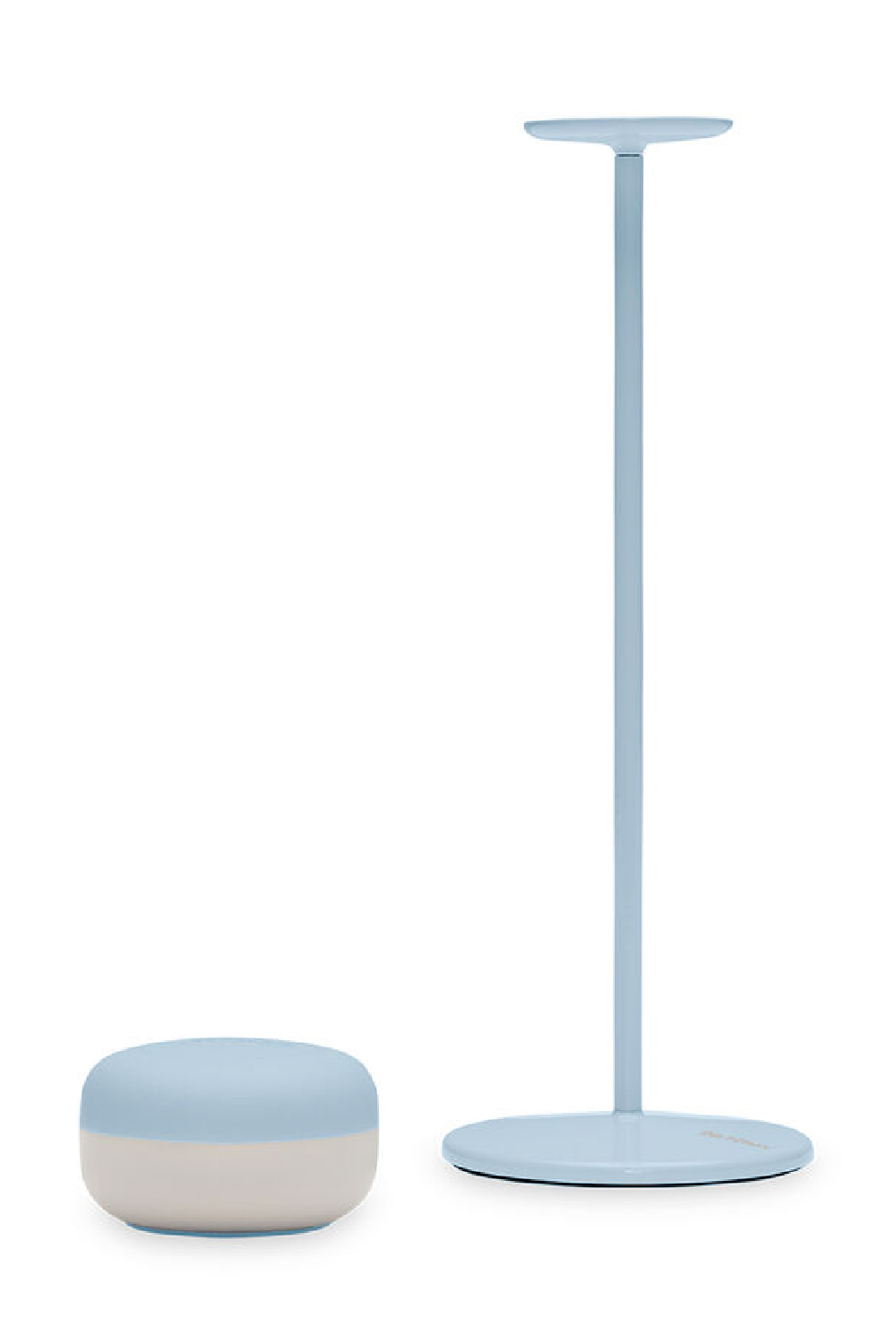   Outdoor Metal Floor Lamp | Oroa.com