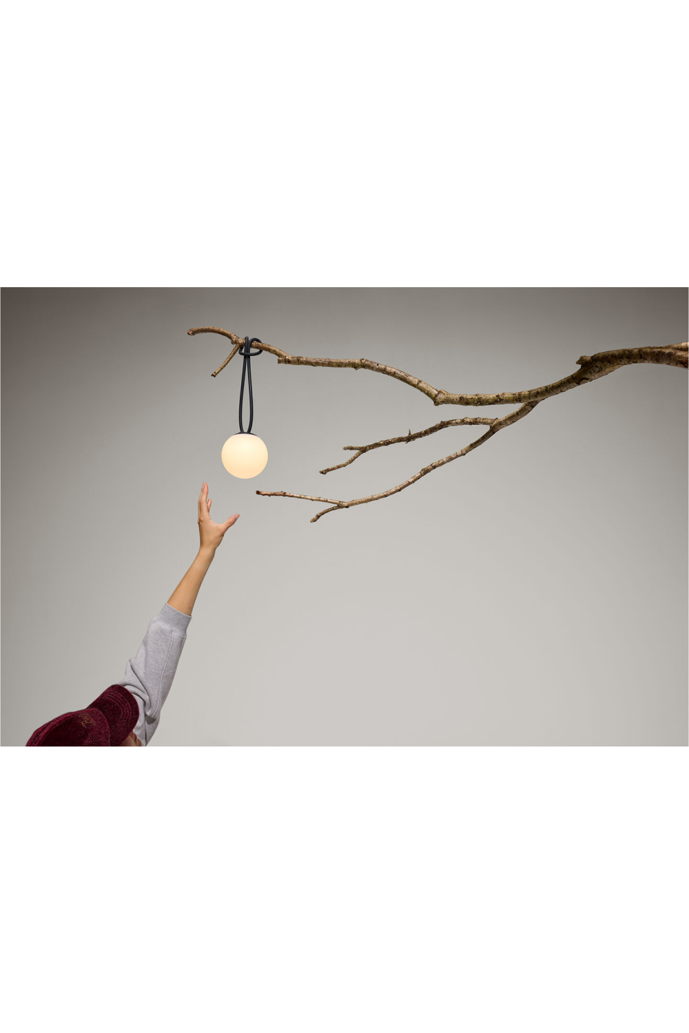   Cordless Outdoor Spherical Light | Oroa.com