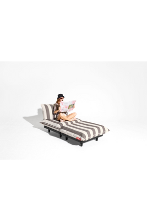   Cushioned Outdoor Daybed | Oroa.com